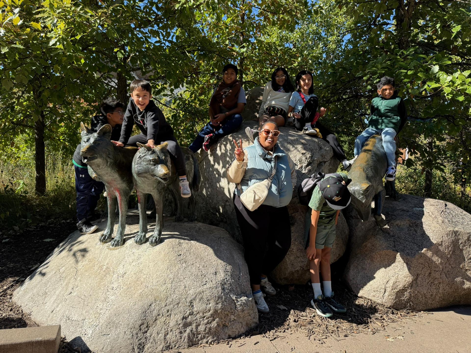 Landfall Investigation Station visit the MN Zoo